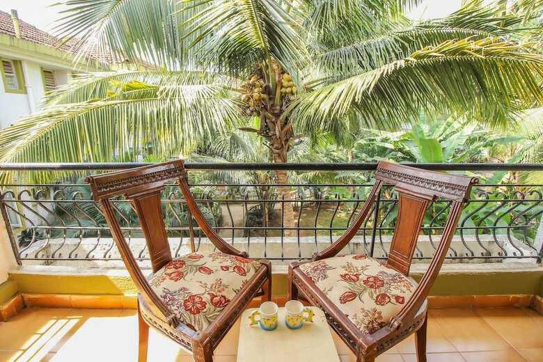 Hotel Oyo 10495 Home Poolview 1bhk Candolim