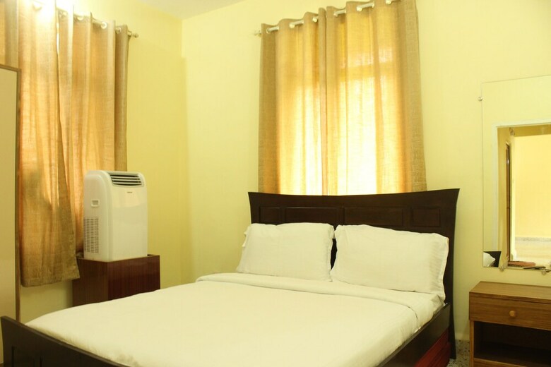 Apartamentos Oyo 9280 Home 2 Bhk Miramar Beach