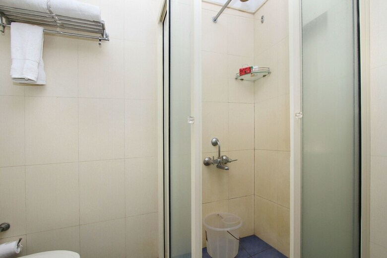 Oyo 554 Hotel Red Carpet Residence