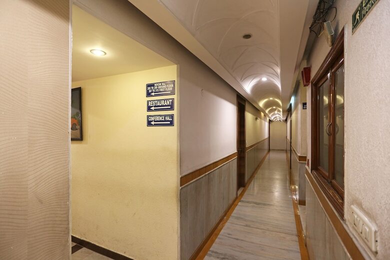Oyo 443 Hotel Lohias