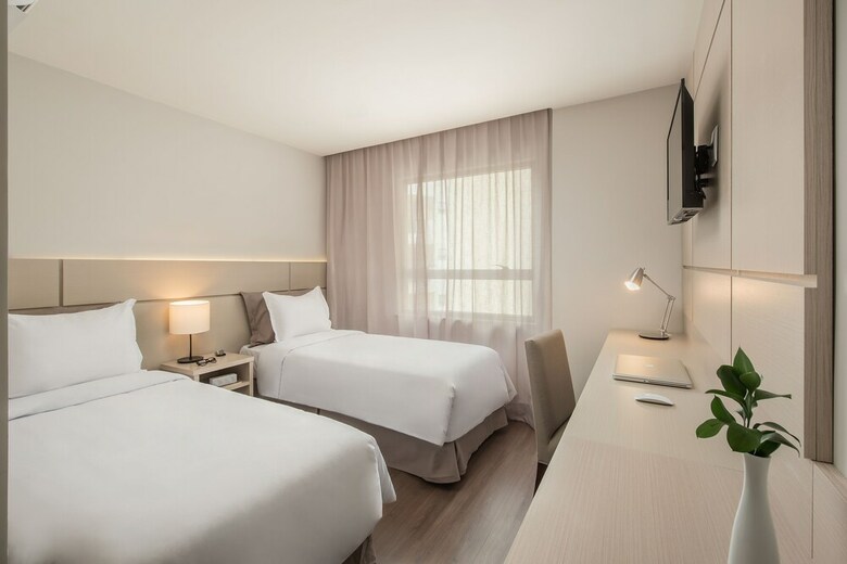 Hotel Intercity Tr�s Rios