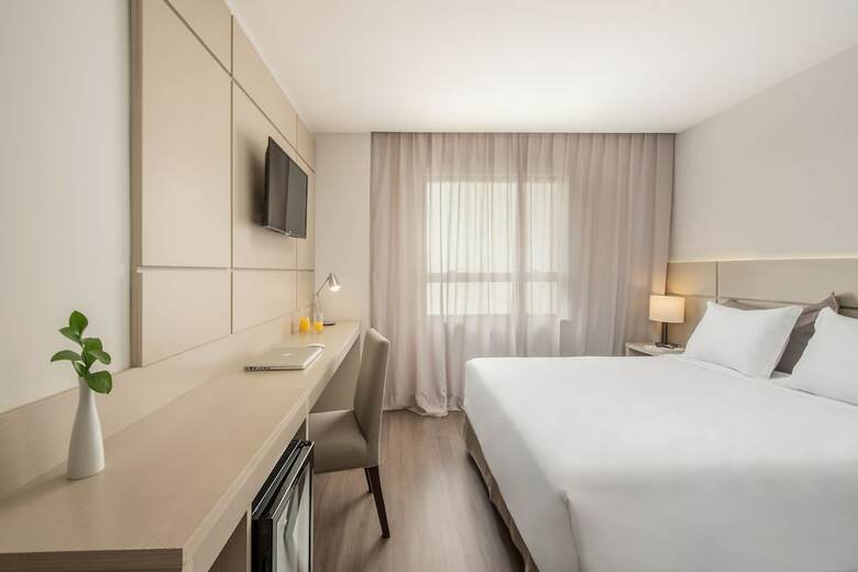 Hotel Intercity Tr�s Rios