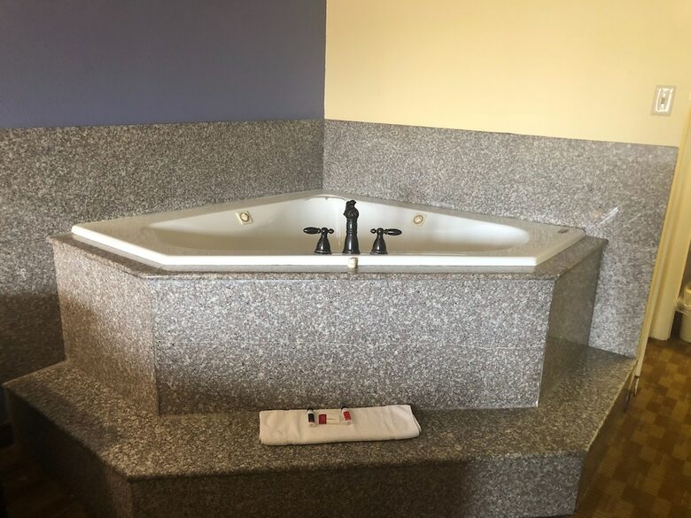 Hotel Days Inn By Wyndham Lake Charles