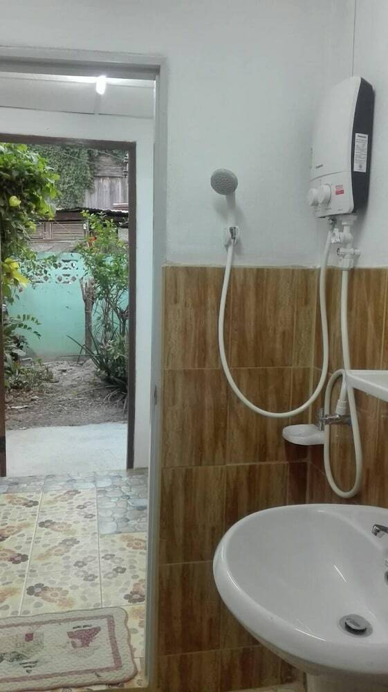 Hotel Ruamjai Homestay