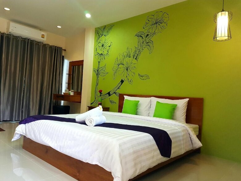 Hotel Warintorn Court