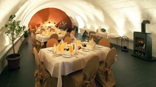 Hotel Harry's Vinothek & Restaurant