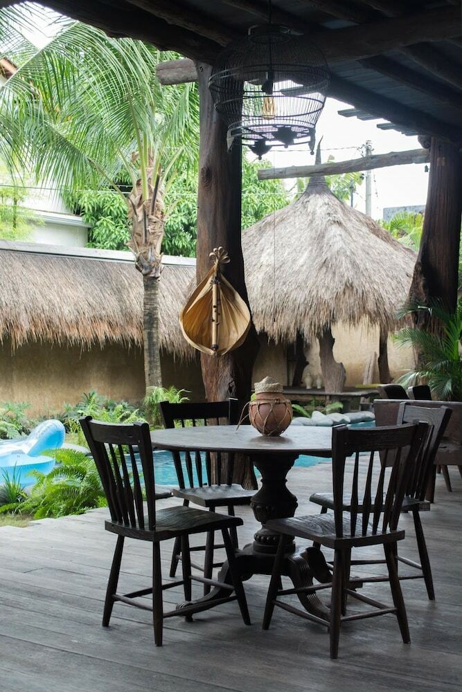 Villa Rustic Hut In Seminyak Bali
