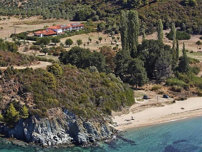Azapiko Blue Sea Hotel