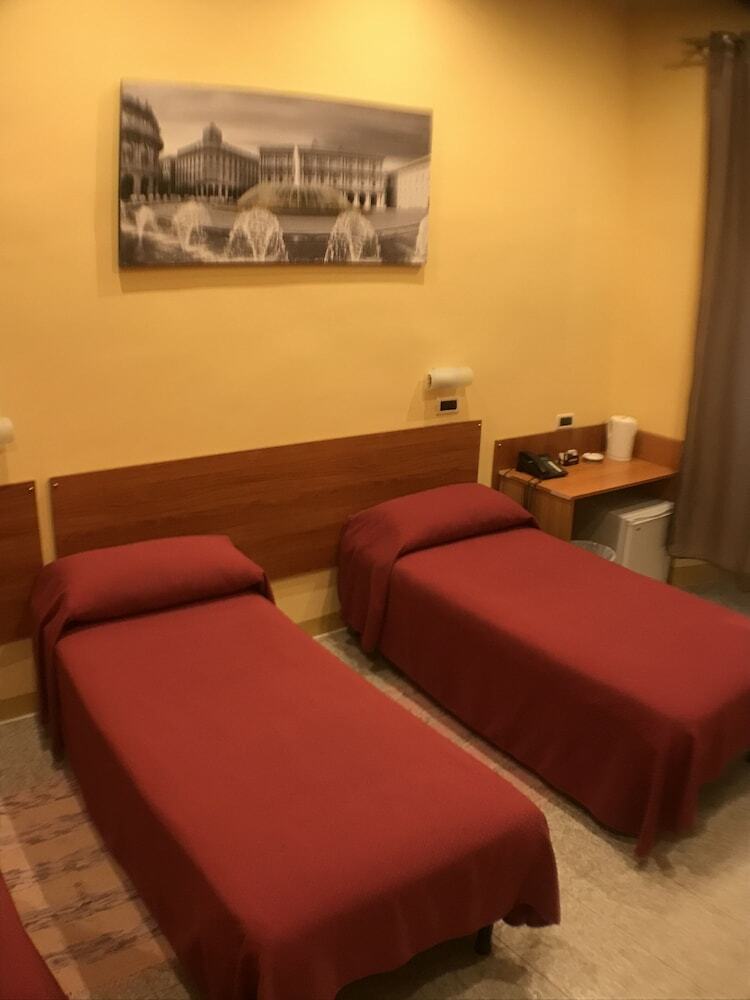 Hotel Albergo Parigi