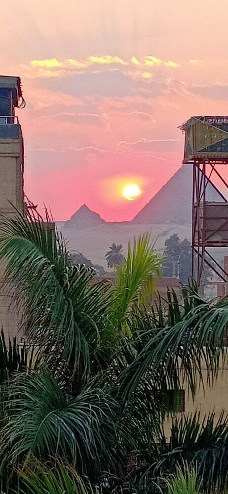 Bed & Breakfast Makadi Pyramids View
