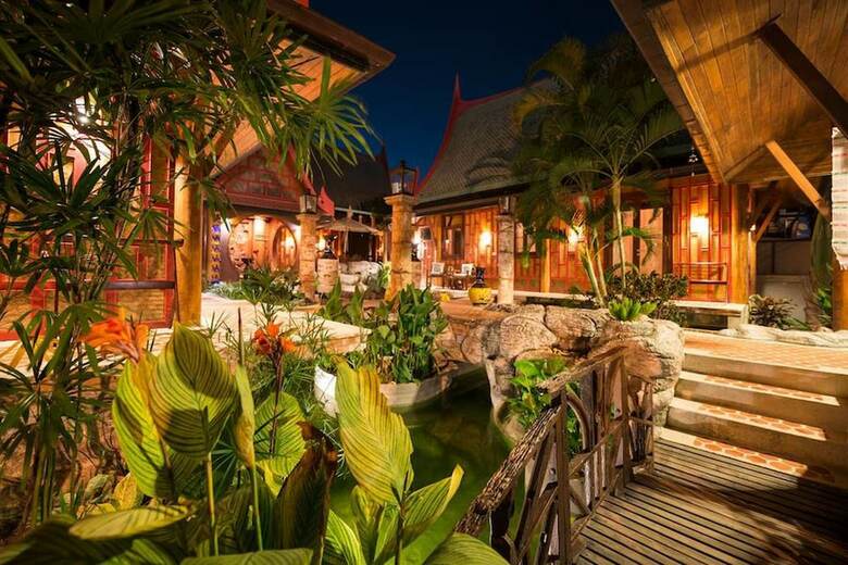 Hotel Leela House