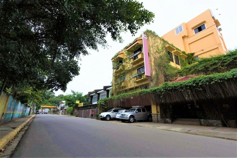 Hotel Zen Rooms A. Villalon Drive