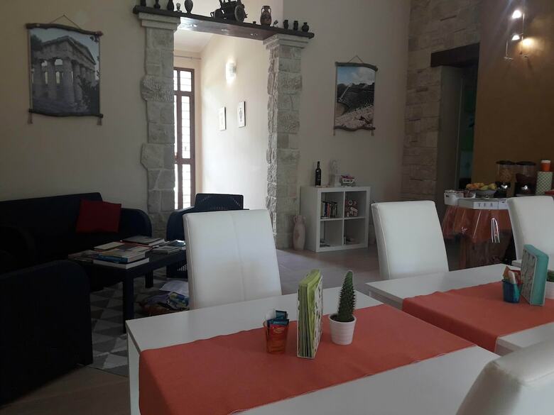 Bed & Breakfast La Suite Di Segesta