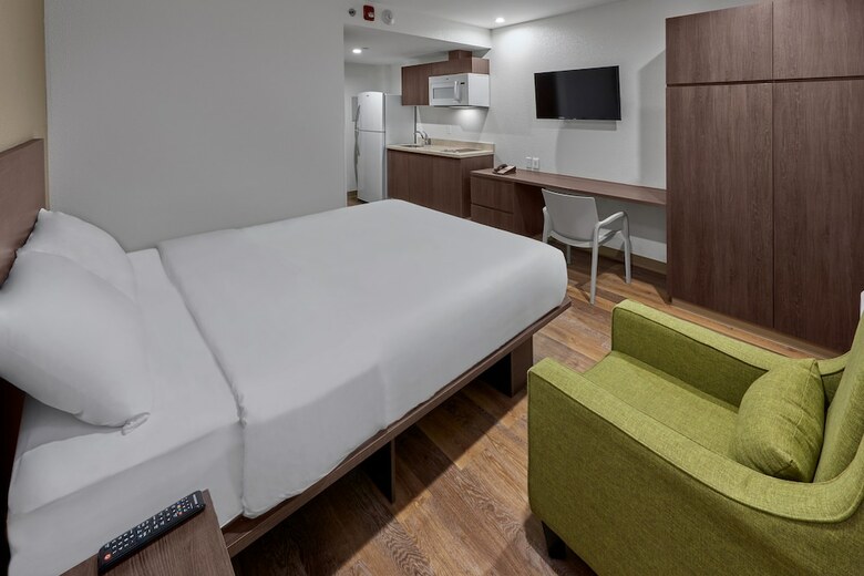 Hotel Extended Suites Celaya Galerias