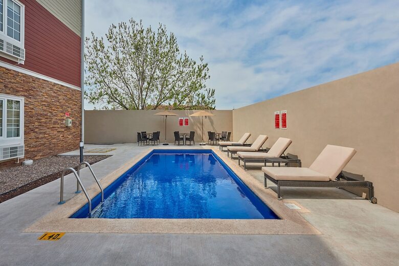 Hotel Extended Suites Celaya Galerias