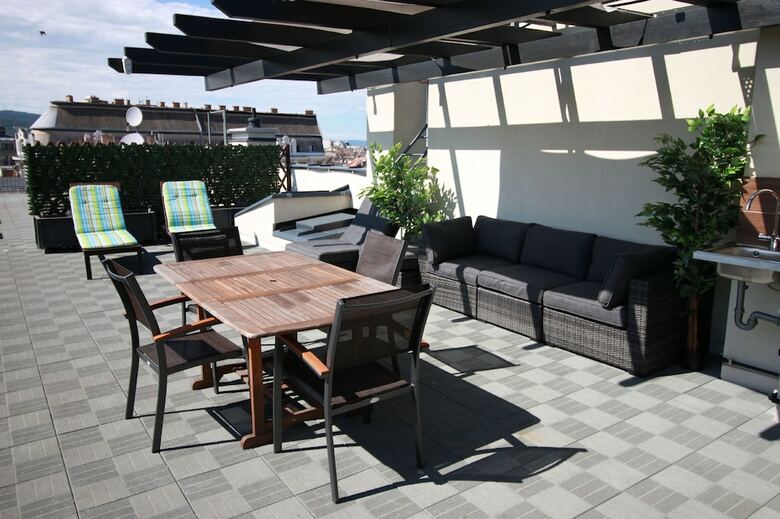 Apartamentos Budapest Easy Flat - Penthouse Basilica