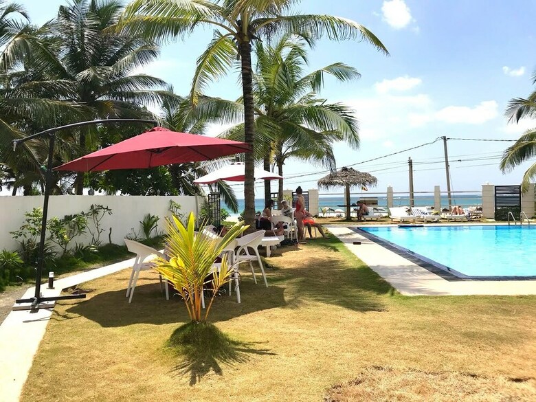 Hotel Crystal Resort Dickwella