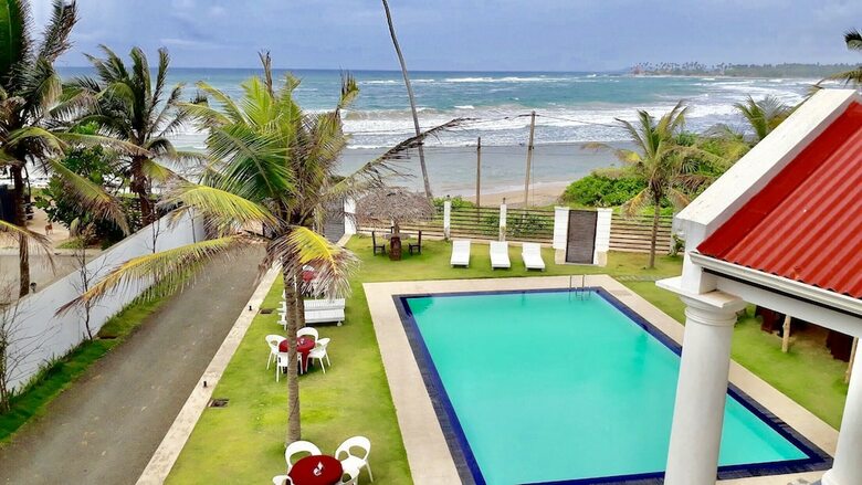Hotel Crystal Resort Dickwella