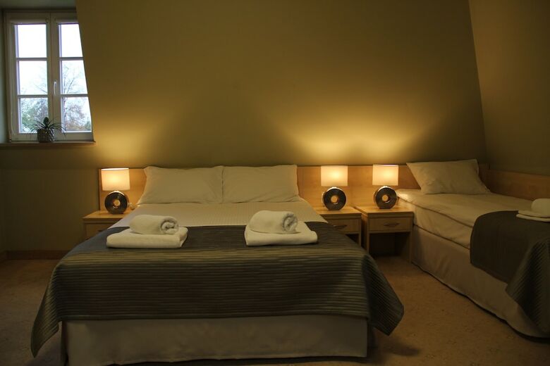Hotel Eco Niebor�w