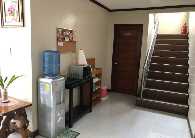 Hotel Susana's Room For Rent