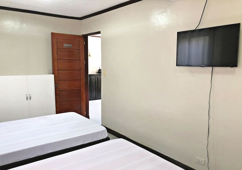 Hotel Susana's Room For Rent