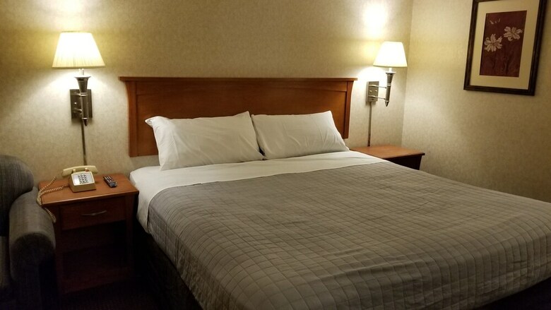 Motel Port Of Tacoma Inn