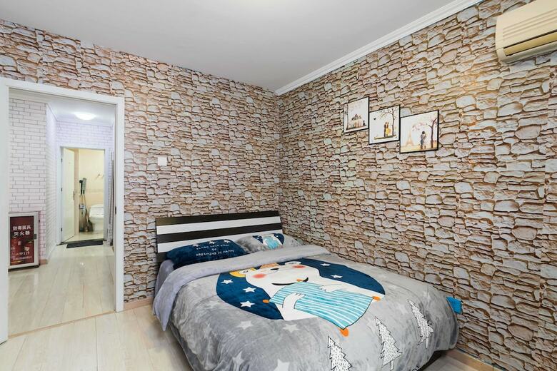 Jiayuhuxiao Apartment