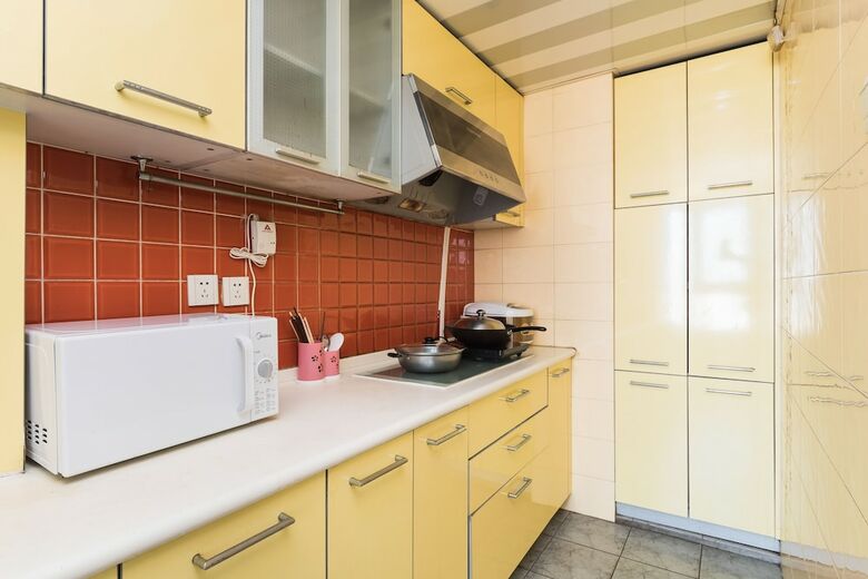 Jiayuhuxiao Apartment