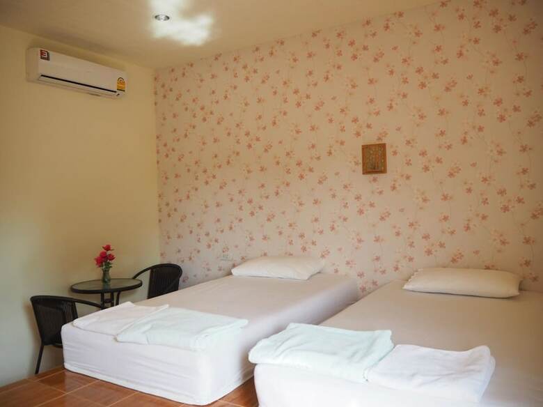 Hotel Chaofa Resort