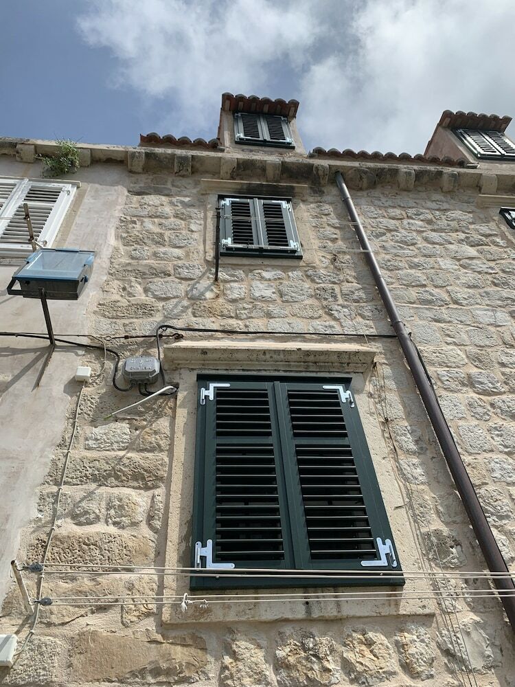 Old Town Stajeva Apartments House