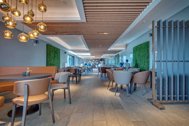 Hotel Golf H�tel Five Nations