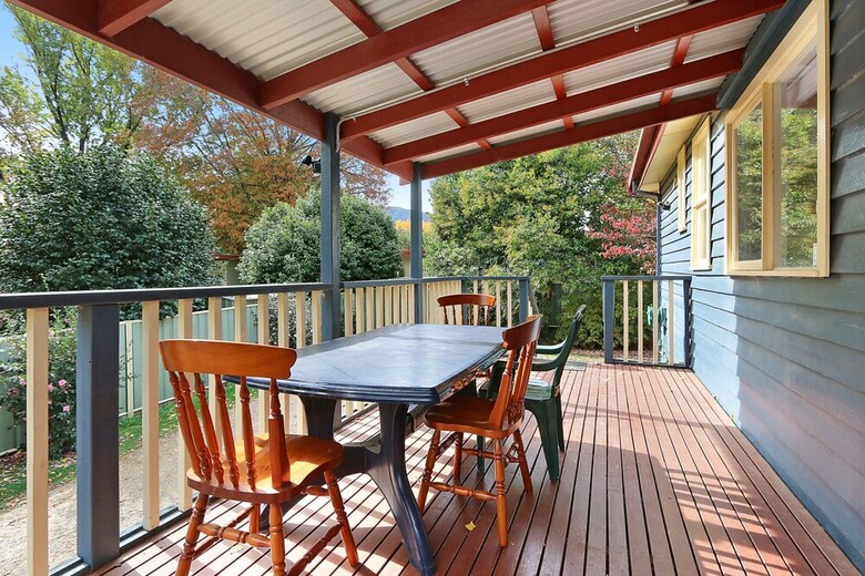 Blue Wren Cottage 3 Bedroom 2 Bath