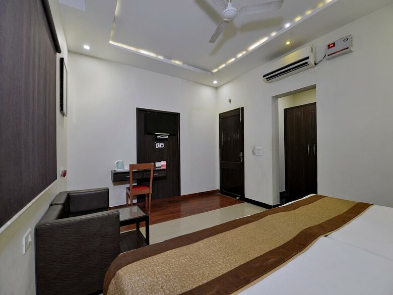Hotel Oyo 9590 P S Villa