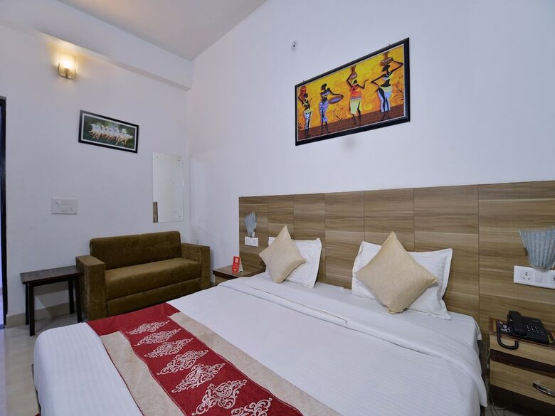 Hotel Oyo 9590 P S Villa