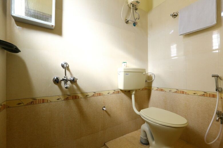Hotel Oyo 3322 Daffodills Medavakkam