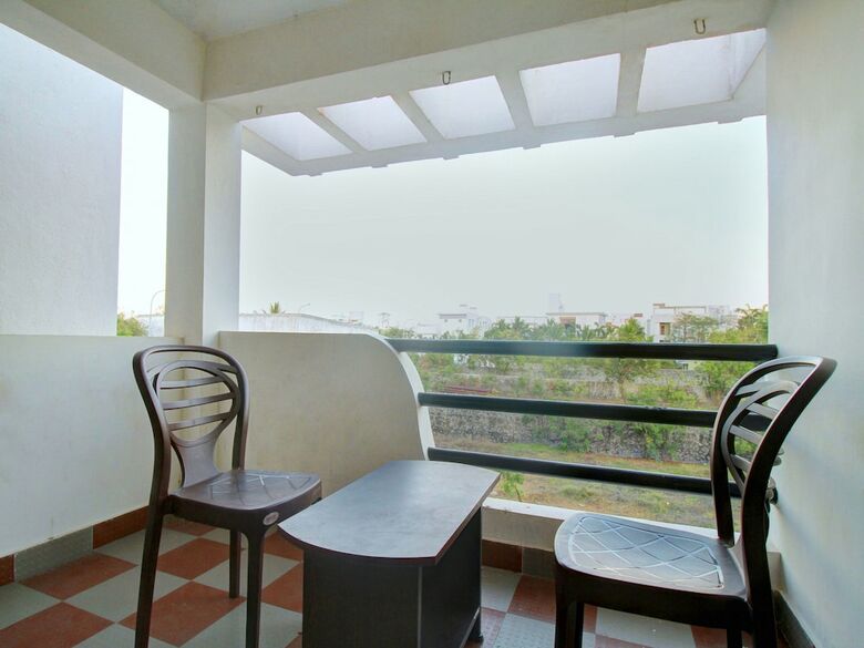 Hotel Oyo 8282 Heritage Residency