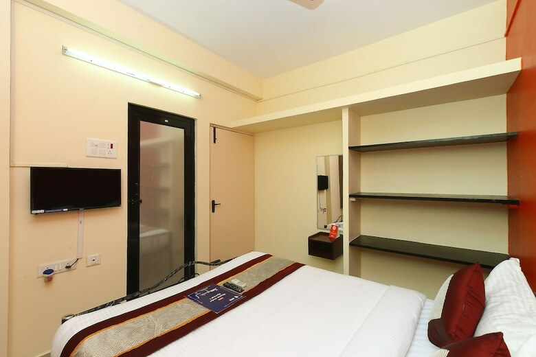 Hotel Oyo 3860 Apartment Jls Gruha