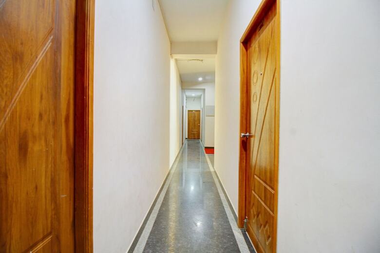 Hotel Oyo 8679 Akash Park