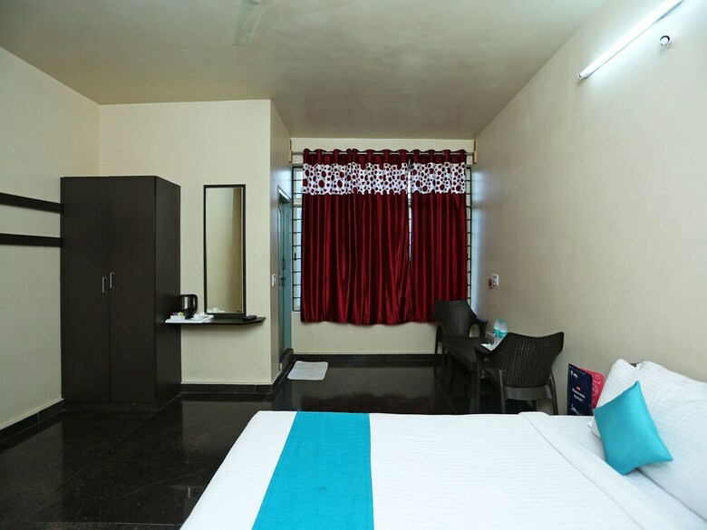 Oyo 9262 Recluse Premiere Hotel