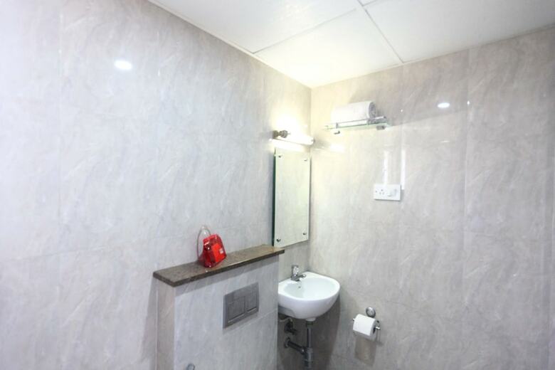 Hotel Oyo 9258 Rd Towers