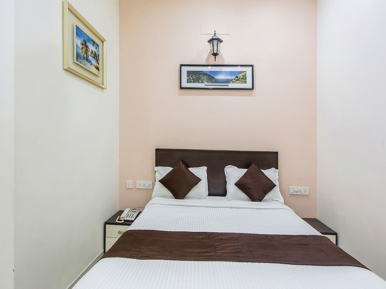Hotel Oyo 9258 Rd Towers