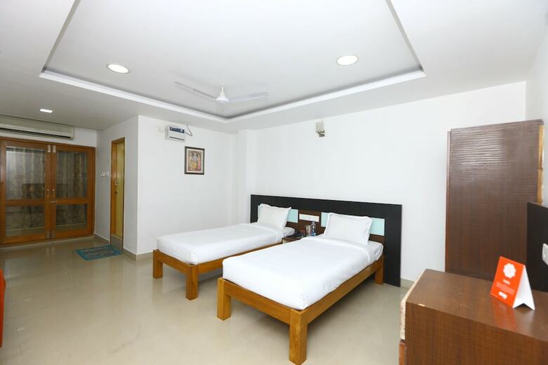Hotel Oyo 9373 Pondy Bazaar