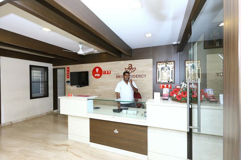 Hotel Oyo 4658 Akil Residency