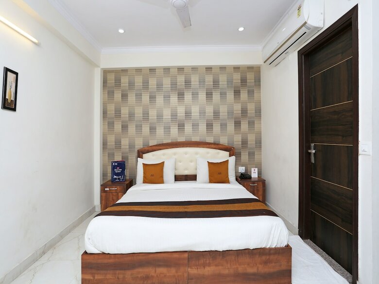 Hotel Oyo 6812 Aruma Residency