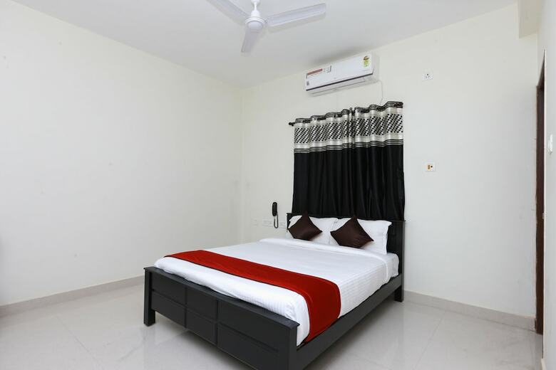 Oyo 10027 Hotel Red Petal