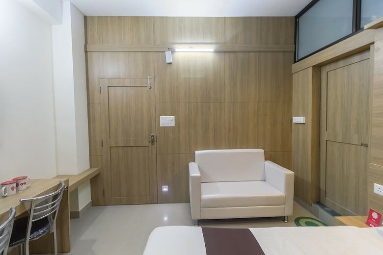 Hotel Oyo 5545 Spectrum Residency