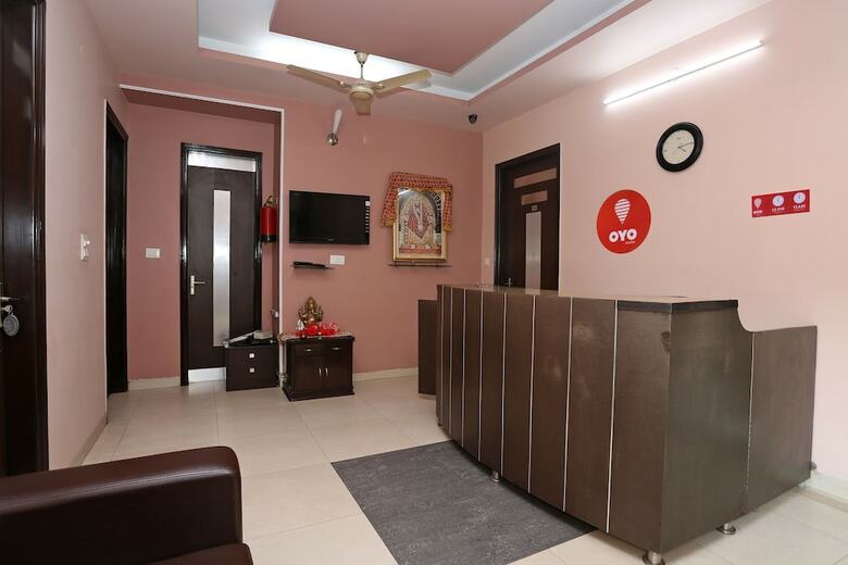 Hotel Oyo 9422 Prime
