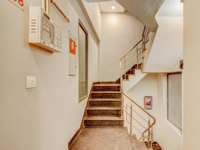 Hotel Oyo Townhouse 018 Medanta