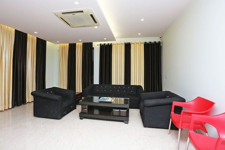 Hotel Oyo 9987 Zap Stays