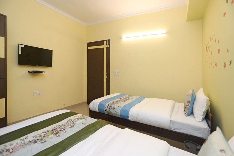 Hotel Oyo 9461 Sector 56